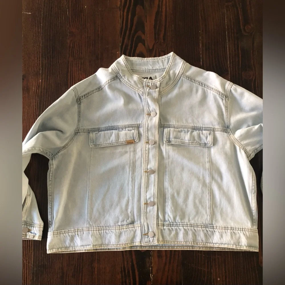 Zyia | Crossroads Denim Jacket | Cool Wash | Women’s XXL | NWT - Picture 2 of 8